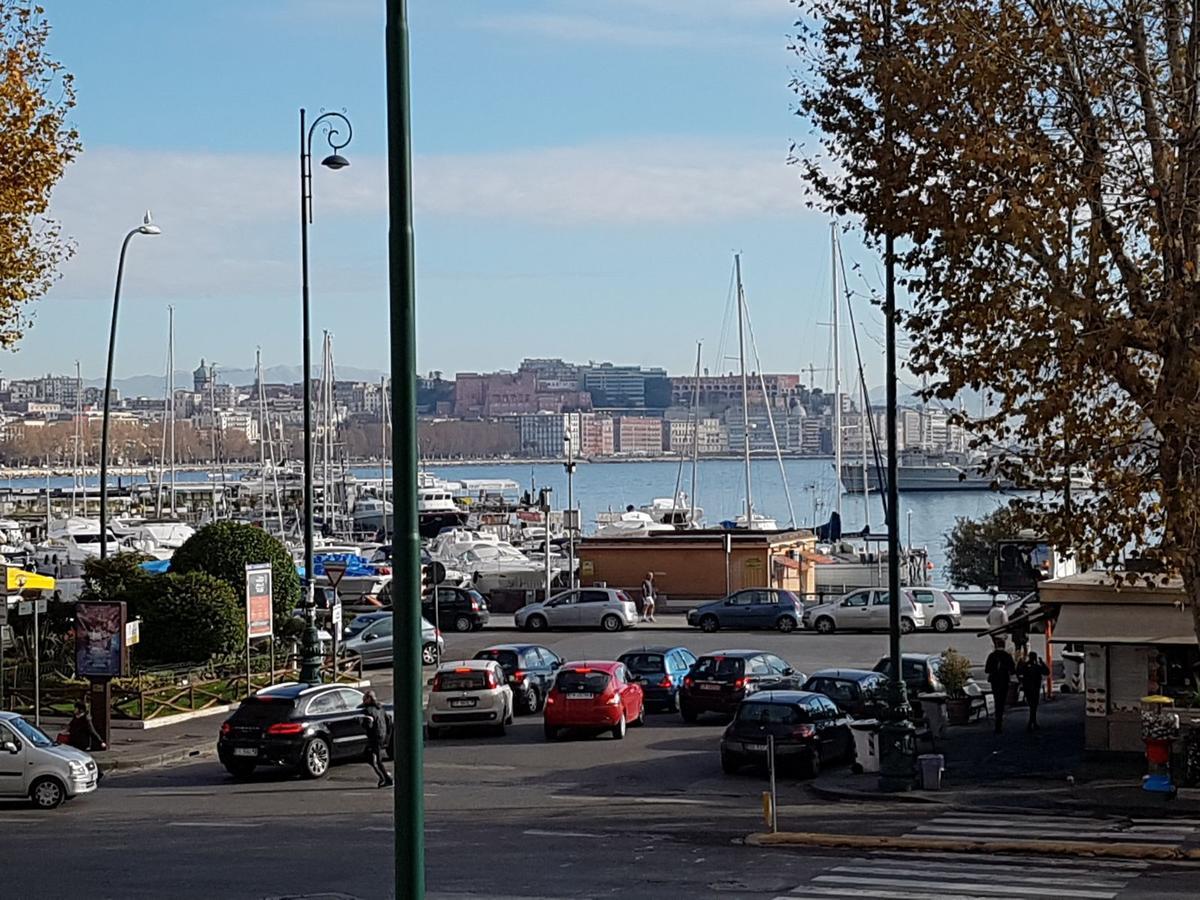 Napoli Lungomare Caracciolo Mon Amour Zewnętrze zdjęcie