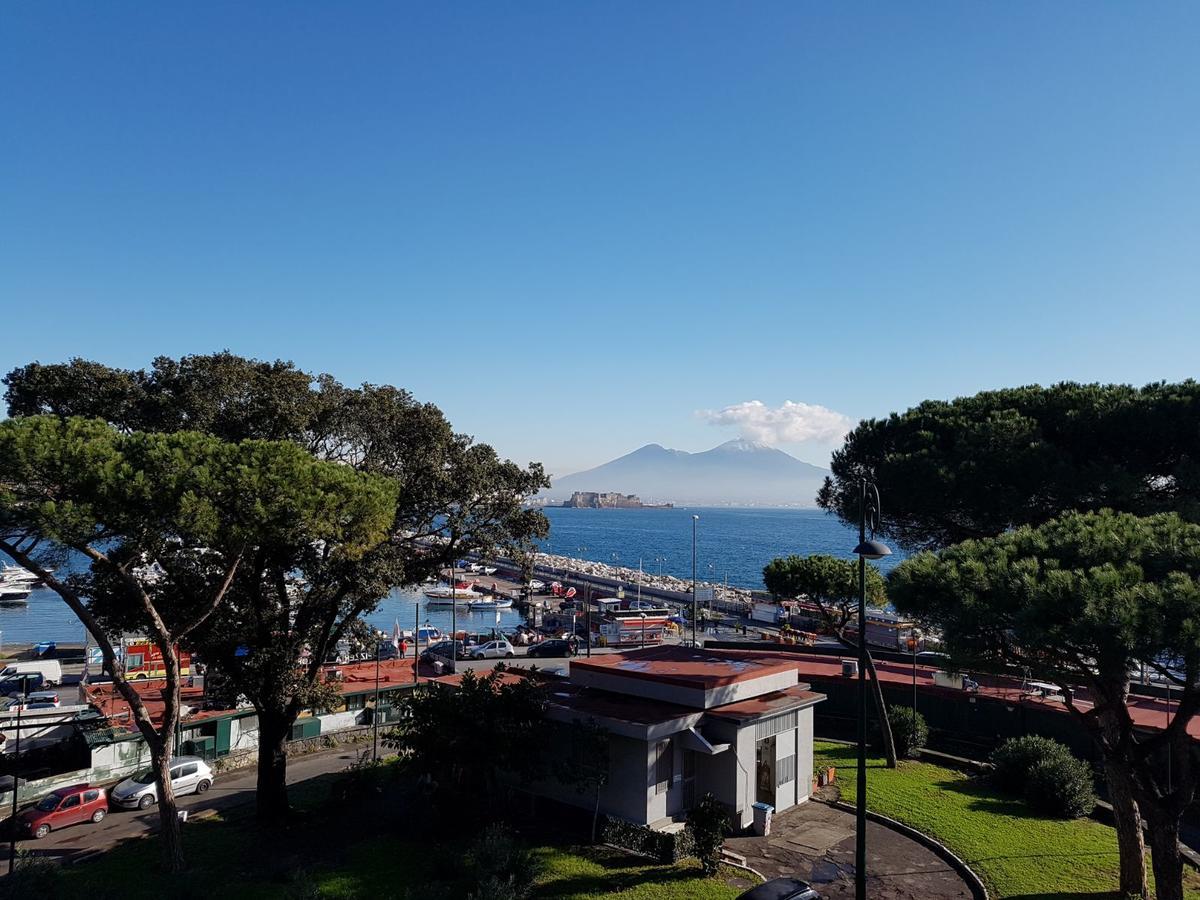 Napoli Lungomare Caracciolo Mon Amour Zewnętrze zdjęcie