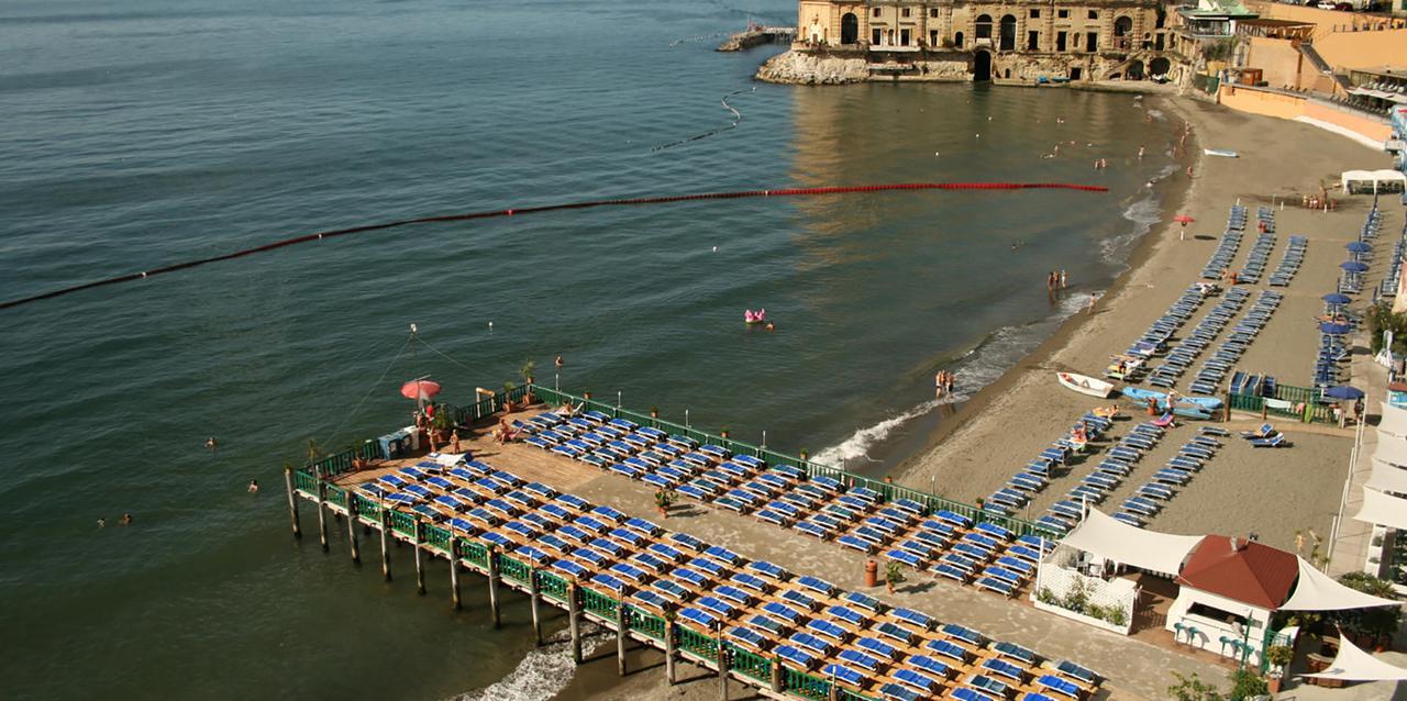 Napoli Lungomare Caracciolo Mon Amour Zewnętrze zdjęcie