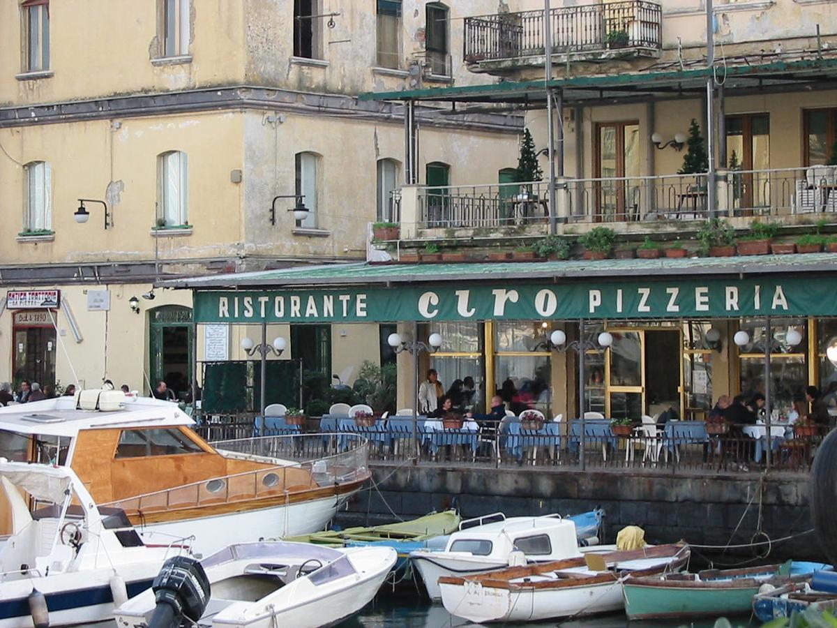 Napoli Lungomare Caracciolo Mon Amour Zewnętrze zdjęcie